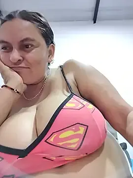 Stripchat Live Sex of Horny-Mommy-Dirty