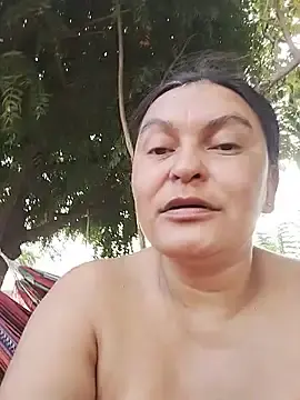 Stripchat Live Sex Cam of Horny-Mommy-Dirty