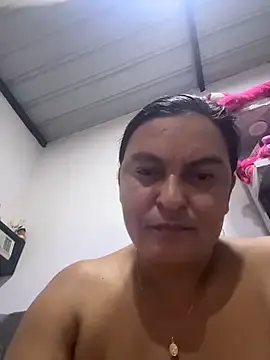 Stripchat Live Sex of Horny-Mommy-Dirty