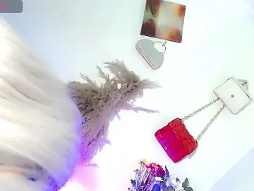 Stripchat Watch Live Sex Cams of ravenous_charmer