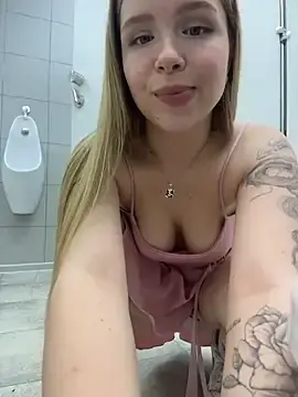 Stripchat Nude Webcam of Liza_risky