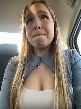 Stripchat Free Live Porn of Liza_risky