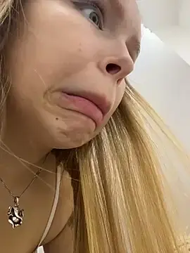 Stripchat Best live sex cam show of Liza_risky
