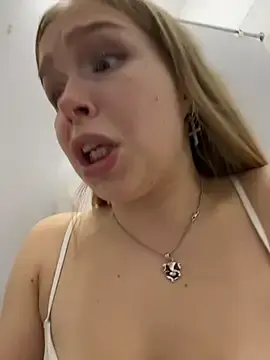 Stripchat Adult Video Chat of Liza_risky