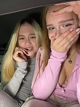 Stripchat Sex Cam of Liza_risky
