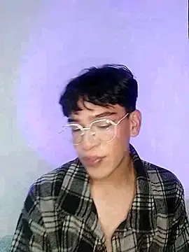 Stripchat Live Sex of Dante_Eross