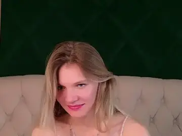 Stripchat Nude Webcam of Vivien_Hans