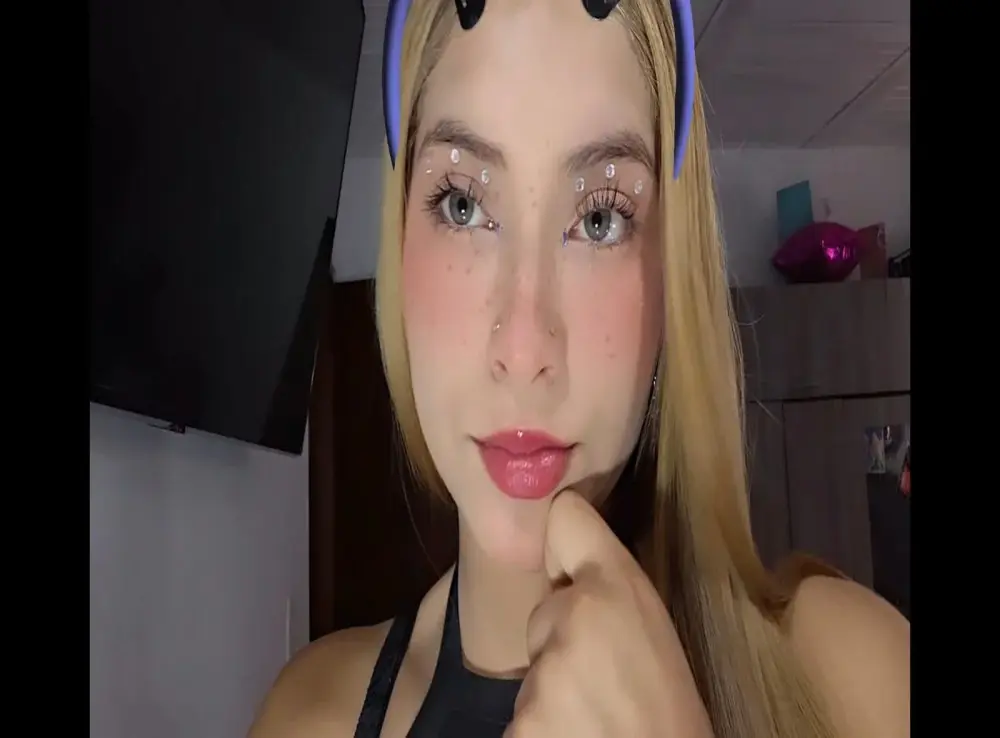 nancy_blonde