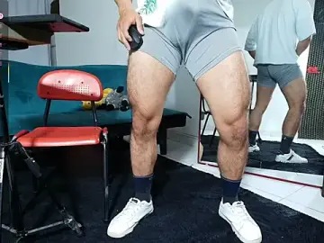 Stripchat Free Porn Cam of jacques_cardiet