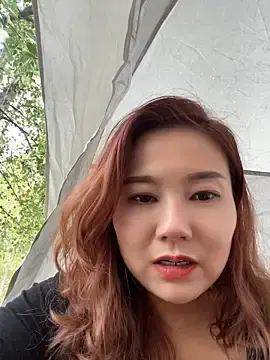 Stripchat Live Sex Cam of Elowen-520