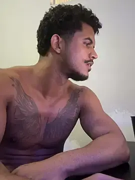 Stripchat Live Sex of Sanicrt
