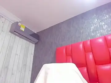 Stripchat Best live sex cam show of DominicSccott