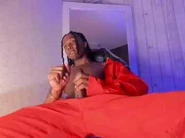 Stripchat Sex Cam of DominicSccott