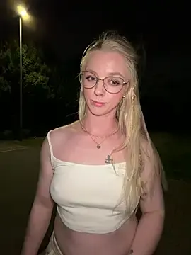 Stripchat Live Sex of LinaLeana