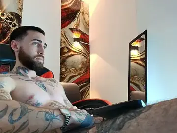 Stripchat Adult Webcams of Luke_davis01