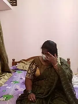 Stripchat Sex Cam of telugu_Geetha40