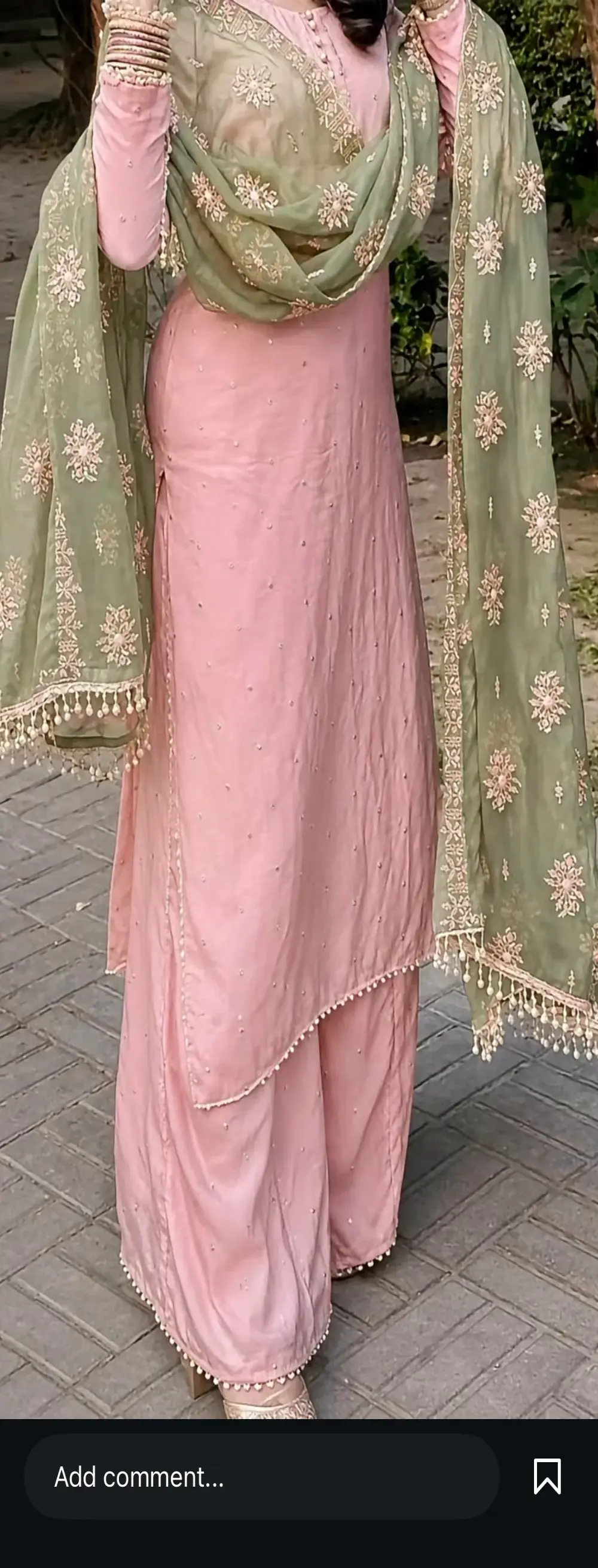 yours_queen_11