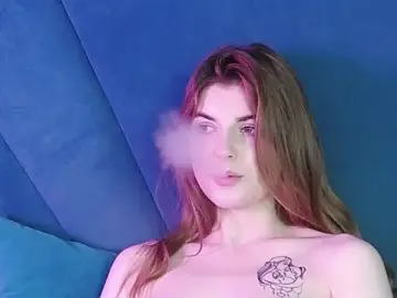 Stripchat Free Porn Cam of Evelisse