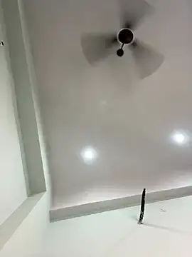 Stripchat Free Porn Cam of Miss_kanika76