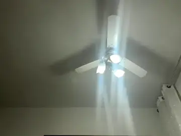 Stripchat Nude Webcam of rickmenez
