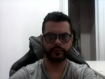 Stripchat Watch Live Sex Cams of rickmenez