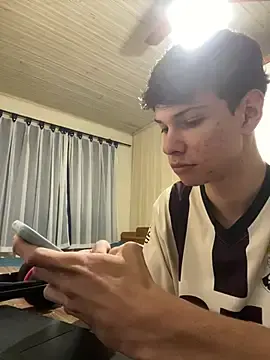 Stripchat Best live sex cam show of branquelopicudo777