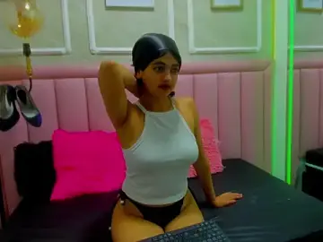 Stripchat Live Sex Cam of velvet_girll