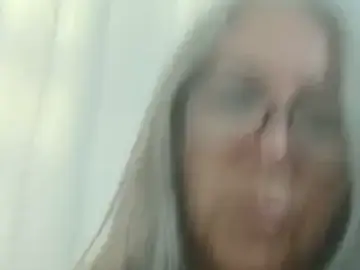 Stripchat Sex Cam of EvaRobinson