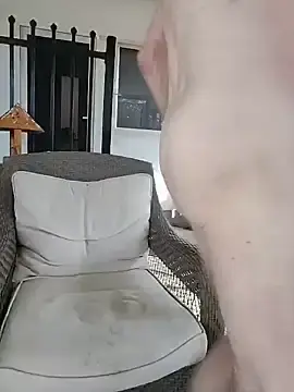 Stripchat Free Porn Cam of cuminmyface100