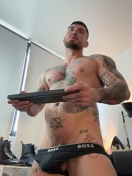 Stripchat Nude Webcam of DimitriSullivan_
