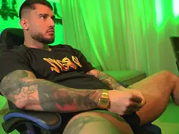 Stripchat Best live sex cam show of DimitriSullivan_