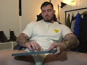Stripchat Live Porn of DimitriSullivan_