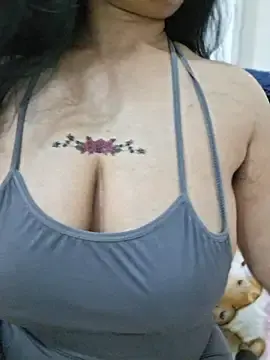 Stripchat Watch Live Sex Cams of Jassi_Does