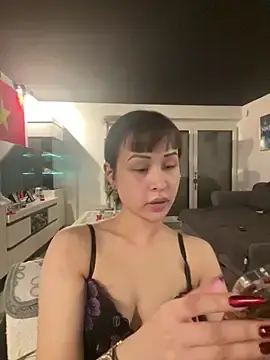 Stripchat Free Live Porn of Just-Lilly