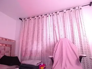 Stripchat Best live sex cam show of salomecastro_