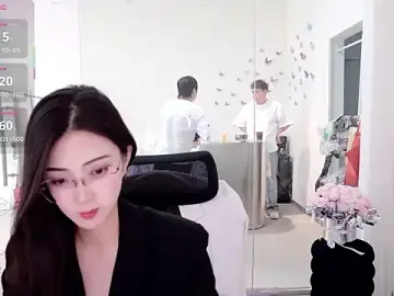 Stripchat Live Sex of yangyang-777