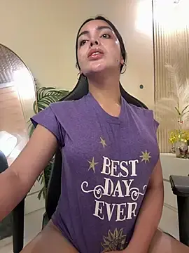 Stripchat Free Live Porn of TS-SimplyTheBest