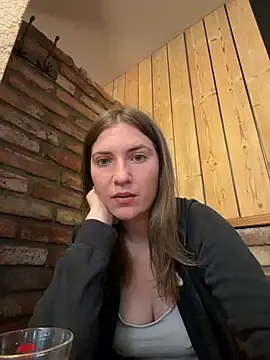 Stripchat Live Sex Cam of ViviVision99