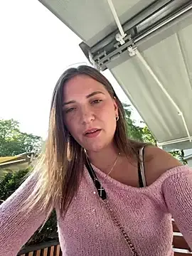 Stripchat Sex Cam of ViviVision99