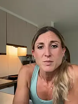 Stripchat Adult Webcam of VivienneBlac
