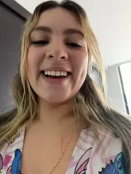 Stripchat Private Sex Chat of Cloee_Rainbow1