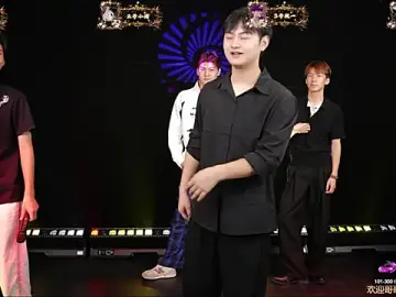 Stripchat Watch Live Sex Cams of TFBOYS-001