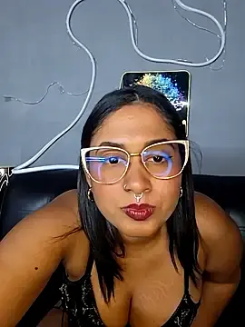 Stripchat Adult Webcam of Laurentdupont04