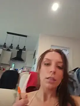 Stripchat Free Porn Cam of LilyOrion