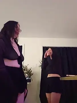 Stripchat Free Live Porn of LilyOrion