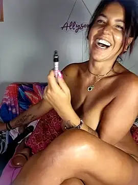 Stripchat Live Sex of allyson22andy