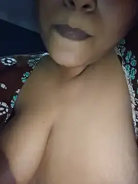 Stripchat Adult Webcam of sexyindi_couple