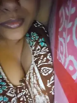 Stripchat Sex Chat of sexyindi_couple