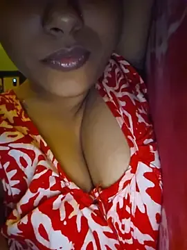 Stripchat Sex Cam of sexyindi_couple