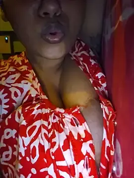 Stripchat Free Porn Cam of sexyindi_couple